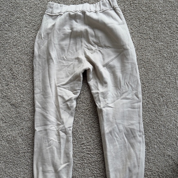 Abercrombie & Fitch Soft Cream Joggers - Picture 3 of 4